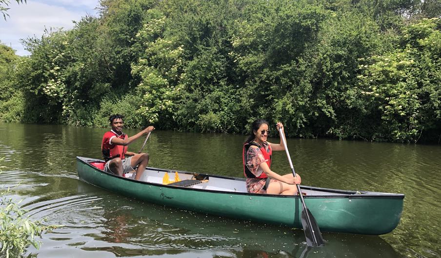 People on a canoe